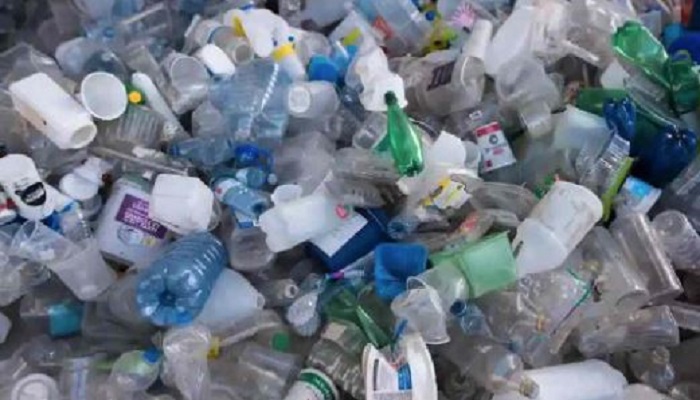 અમદાવાદમાં પ્રતિબંધિત પ્લાસ્ટિક સામે મ્યુનિની ઝૂંબેશ,72 એકમોમાં તપાસ, વેપારીઓમાં ફફડાટ