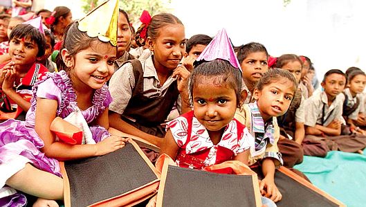 ગુજરાતમાં નવા શૈક્ષણિક સત્રથી ધોરણ-1માં પ્રવેશ માટે વય મર્યાદામાં છૂટછાટ મળે તેવી શક્યતા