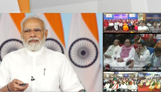 PM મોદીએ NTPCની 5,200 કરોડથી વધુ કિંમતની વિવિધ ગ્રીન એનર્જી પ્રોજેક્ટનો શિલાન્યાસ કર્યો.