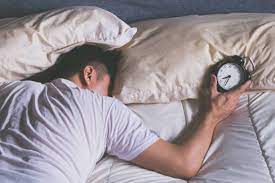 જો તમે પણ વધારે પડતી ઊંઘ લઈ રહ્યા છો તો થઈ શકે છે સાઈડ ઈફેક્ટ જાણો કઈ રીતે