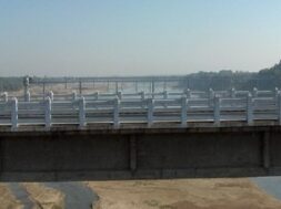 The bridge on vishwamitri river in Vadodara-1