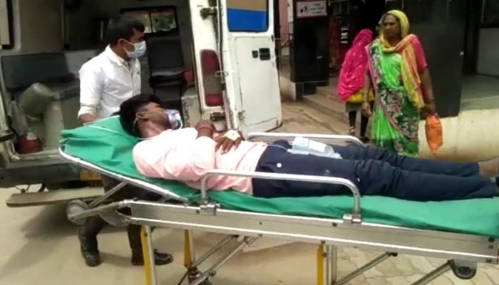 ભાવનગરમાં લઠ્ઠાકાંડના સારવાર લઈ રહેલા 13 દર્દીઓ પોલીસના ડરથી હોસ્પિટલમાંથી નાસી ગયા