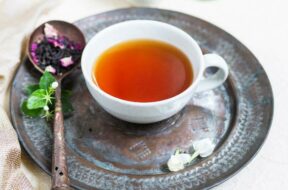 drink_these_herbal_teas_during_monsoons_for_better_immunity_and_health_main