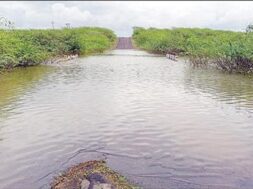 lakhapat highway rain water
