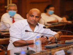 sanath jaysuriya Revoi.in On-1