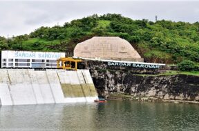 sardar sarovar dam-1