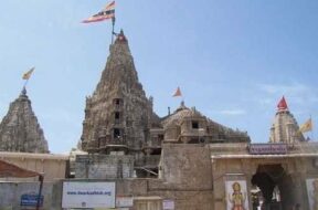 dwarkadhees-temple