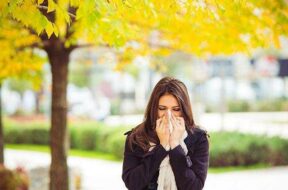 women-asthma-cough-cold-flu-thinkstock