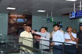 CM visit to metro station