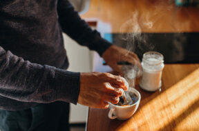 making-coffee-morning-732×549-thumbnail-732×549