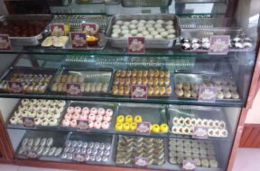 bengal-sweets-university-road-rajkot-sweet-shops-0s2ig5hvne
