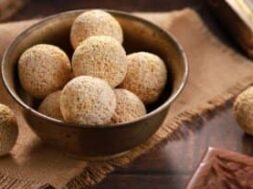 chaulai-laddoo-370×207