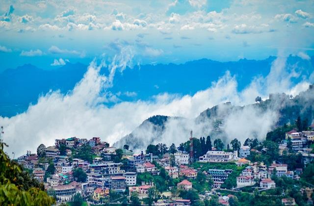 Mussoorie: ક્વીન ઑફ હિલ્સમાં ફરવા માટેના આ સૌથી સુંદર સ્થળો,પાછા આવવાનું મન થશે નહીં