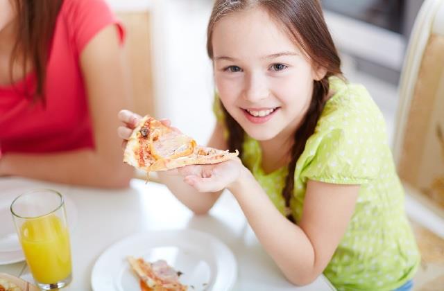 બાળકોની બીમારીઓનું કારણ બની શકે છે Junk Food,માતા-પિતાએ ખોરાક આપતા પહેલા સાવધાન રહેવું જોઈએ