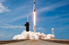 3_SpaceX-Demo-2-Historic-Manned-Launch-Cape-Canaveral-Florida-US-30-May-2020
