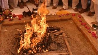 નવરાત્રીની પૂજા-હવન શા માટે છાણાનો થાય છે ઉપયોગ, જાણો પ્રાચીન કાળથી ચાલી આવતી આ પરંપરા વિશેની કેટલીક વાતો