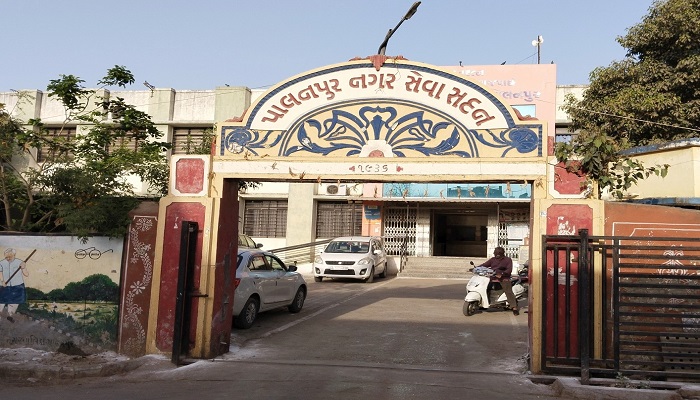 પાલનપુર નગરપાલિકા સિટી બસ શરૂ કરવા માગે છે, પણ સરકાર મંજુરી આપતી નથી
