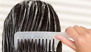શિયાળામાં વાળમાં કન્ડિશનરનો વધુ ઉપયોગ પણ કરી શકે છે નુકશાન, જાણો  વાળમાં કન્ડિશનર કઈ રીતે કરવું