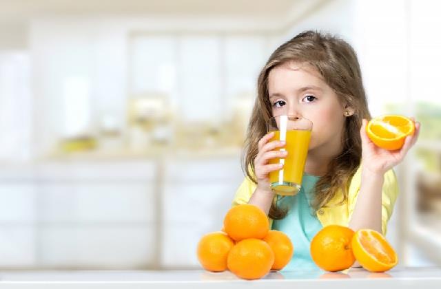 આ ઉંમરે બાળકોને Fruit Juice આપવાનું કરો શરૂ,રોગપ્રતિકારક શક્તિ મજબૂત થશે અને રોગો પણ રહેશે દૂર