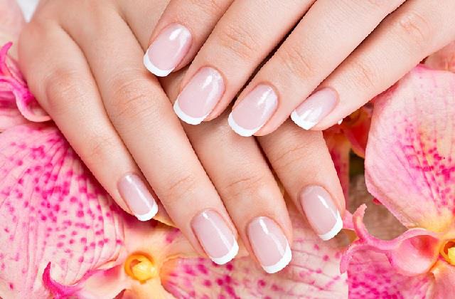 Nail Care: હજુ હમણાં જ Manicure કરાવ્યું છે તો નખની આ રીતે લો કાળજી