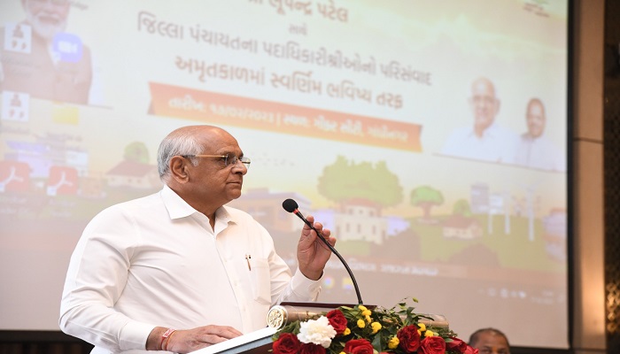 જિલ્લાના વિકાસ કામોમાં આયોજન-પ્લાનિંગ પૂર્વે પદાધિકારીઓનું યોગ્ય સંકલન જરૂરી, મુખ્યમંત્રી