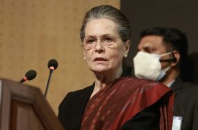 sonia_gandhi-sixteen_nine