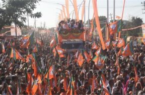 2023_4image_00_09_540606399amitshahh-ll