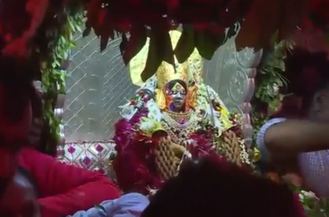 બહુચરાજીઃ માતાજીની શાહી સવારી નીકળી, પોલીસની ગાર્ડ ઓફ ઓનર