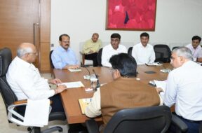 cm meeting in gandhinagar