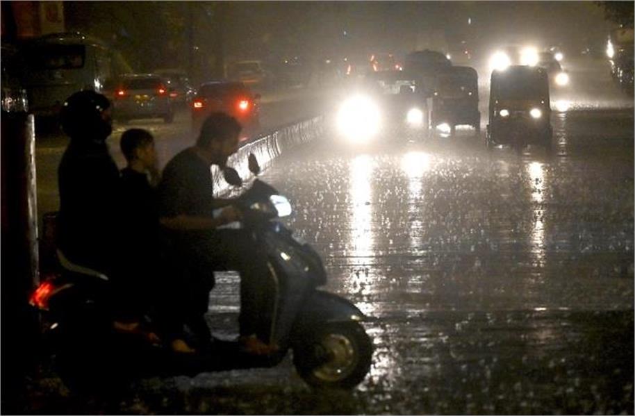 ગરમી અને લૂ થી મળશે રાહત:દિલ્હી-યુપી સહિત આ રાજ્યોમાં 4 મે સુધી વરસાદનું એલર્ટ