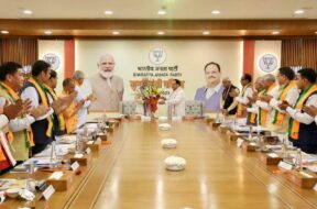 BJP_Meeting_CMs_1200_Twitter_290523