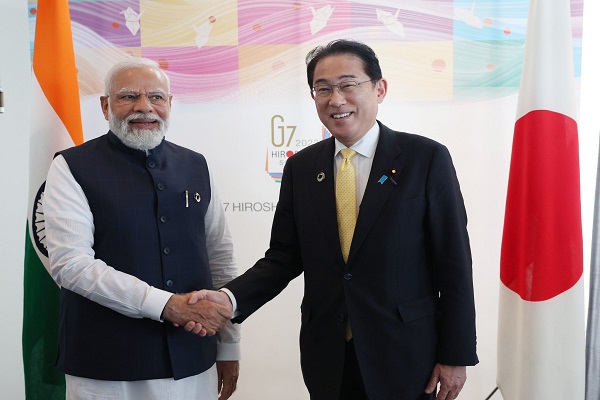ભારત અને જાપાનના વડાપ્રધાન વચ્ચે ઈન્ડો-પેસિફિકમાં સહકારને ગાઢ બનાવવા અંગે ચર્ચા