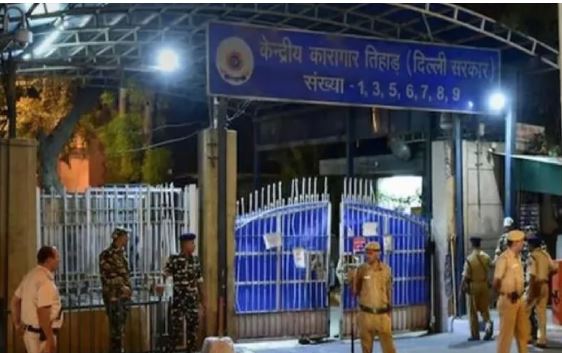 દિલ્હીની તિહાડ જેલમાં ગેંગવોરમાં કુખ્યાત ગેંગસ્ટર ટિલ્લુ તાજપુરિયાની હત્યા