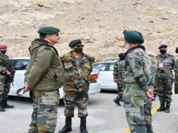 KNX05P_Army_Chief_General_Manoj_Mukund_Naravane_in_Ladakh_PIB_Online