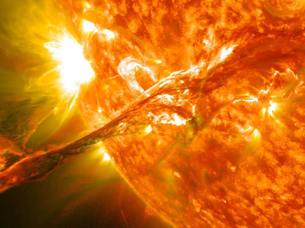 2023 ના અંત સુધીમાં સૂર્ય ભયંકર પ્રકોપ બતાવશે,વૈજ્ઞાનિકોએ આપી ચેતવણી