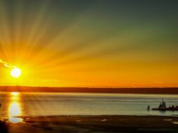 sunset-anchorage-usa-shutterstock_1221061123_59b703ea20