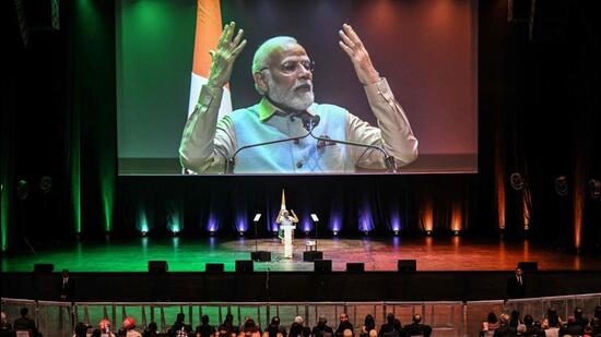 પીએમ મોદીએ પેરિસમાં ભારતીયોને કર્યા સંબોધિત,કહ્યું – ફ્રાન્સ-ભારતમાં UPIને લઈને થયો કરાર