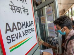 New,Delhi,,India-august,27,2020:,People,Stand,In,A,Queue