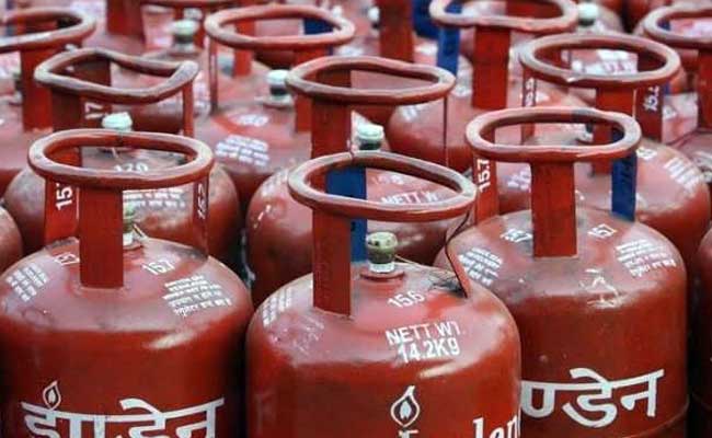 LPG કોમર્શિયલ સિલિન્ડરના ભાવમાં વધારો,209 રૂપિયા થયો મોંઘો