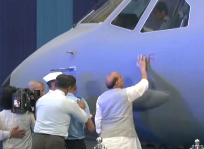 ભારતની તાકાત થઈ બમણી,વાયુસેનામાં સામેલ થયું C-295 એરક્રાફ્ટ