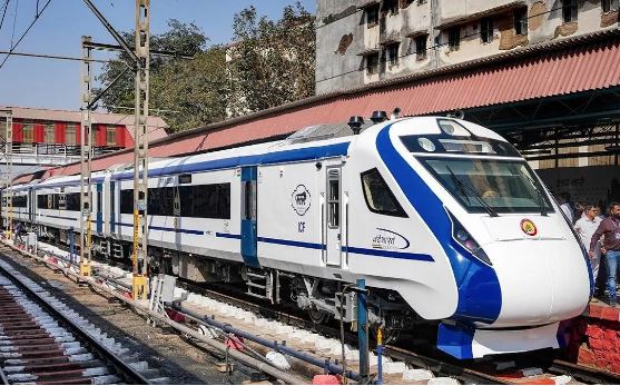 જામનગરથી વંદે ભારત ટ્રેનમાં માત્ર 5 કલાકમાં અમદાવાદ પહોંચાશે, ટ્રાયલ રન યોજાઈ