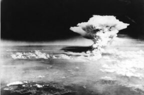JAPAN-US-NUCLEAR-HISTORY-WWII-HIROSHIMA-ANNIVERSARY