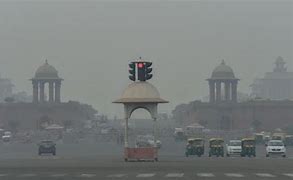 દિલ્હીમાં ફરી હવાની ગુણવત્તા ખરાબ શ્રેણીમાં પહોંચી – એક્યુઆઈ 400ને પાર નોંઘાયો