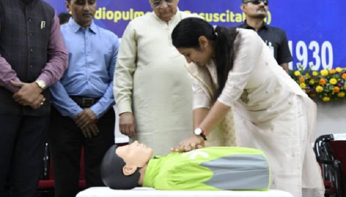 ગુજરાતના પ્રાથમિક શાળાના બે લાખથી વધુ શિક્ષકોને 3જી ડિસેમ્બરથી CPR તાલીમ અપાશે