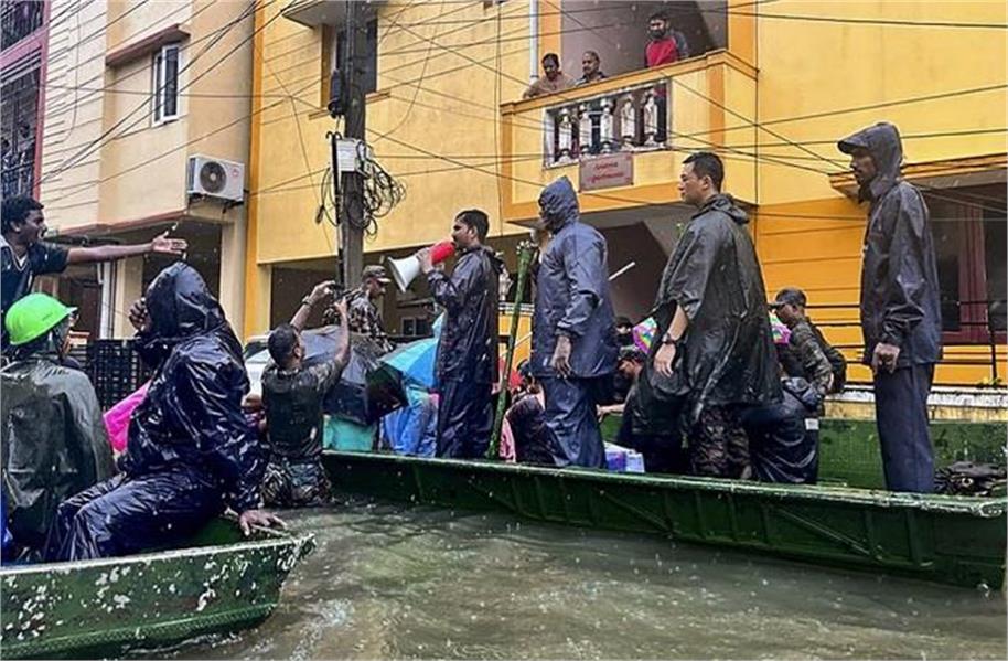 ચક્રવાત ‘મિચોંગ’ અને વરસાદને કારણે તમિલનાડુમાં ભારે નુકસાન,રાજ્ય સરકારે કેન્દ્ર પાસેથી રૂ. 5000 કરોડની વચગાળાની સહાયની માંગ કરી