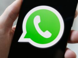 whatsapp-logo-phone-close