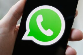 whatsapp-logo-phone-close