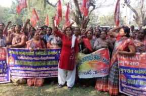 Aanganwadi employee. demonstration