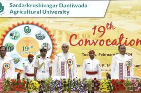 Dantiwada krushi university, convocation