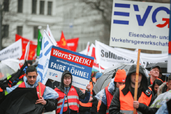 જર્મનીમાં જાહેર પરિવહન કામદારોની રાષ્ટ્રવ્યાપી હડતાળ, પરિવહન સેવા ખોરવાઈ